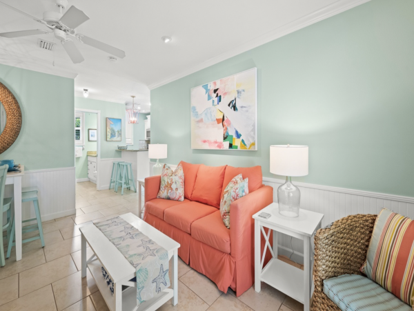 Holmes Beach Vacation Home with Pool 4 houses to beach